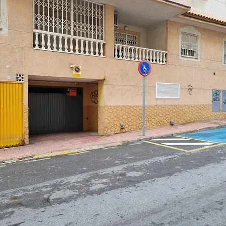 Mimosa Apartment *